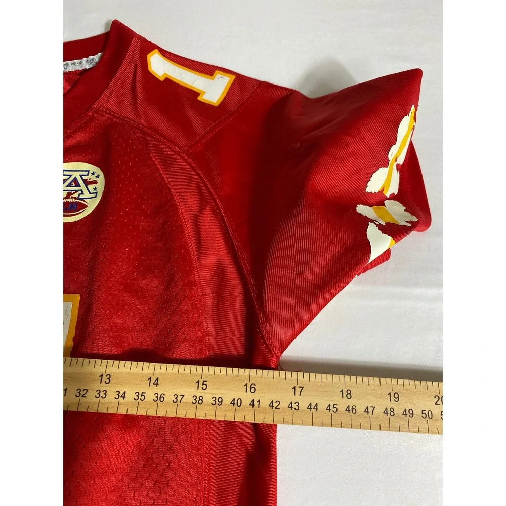 NFL Pro Line Patrick Mahomes Jersey Youth M Red Fair Kansas City Chiefs 15